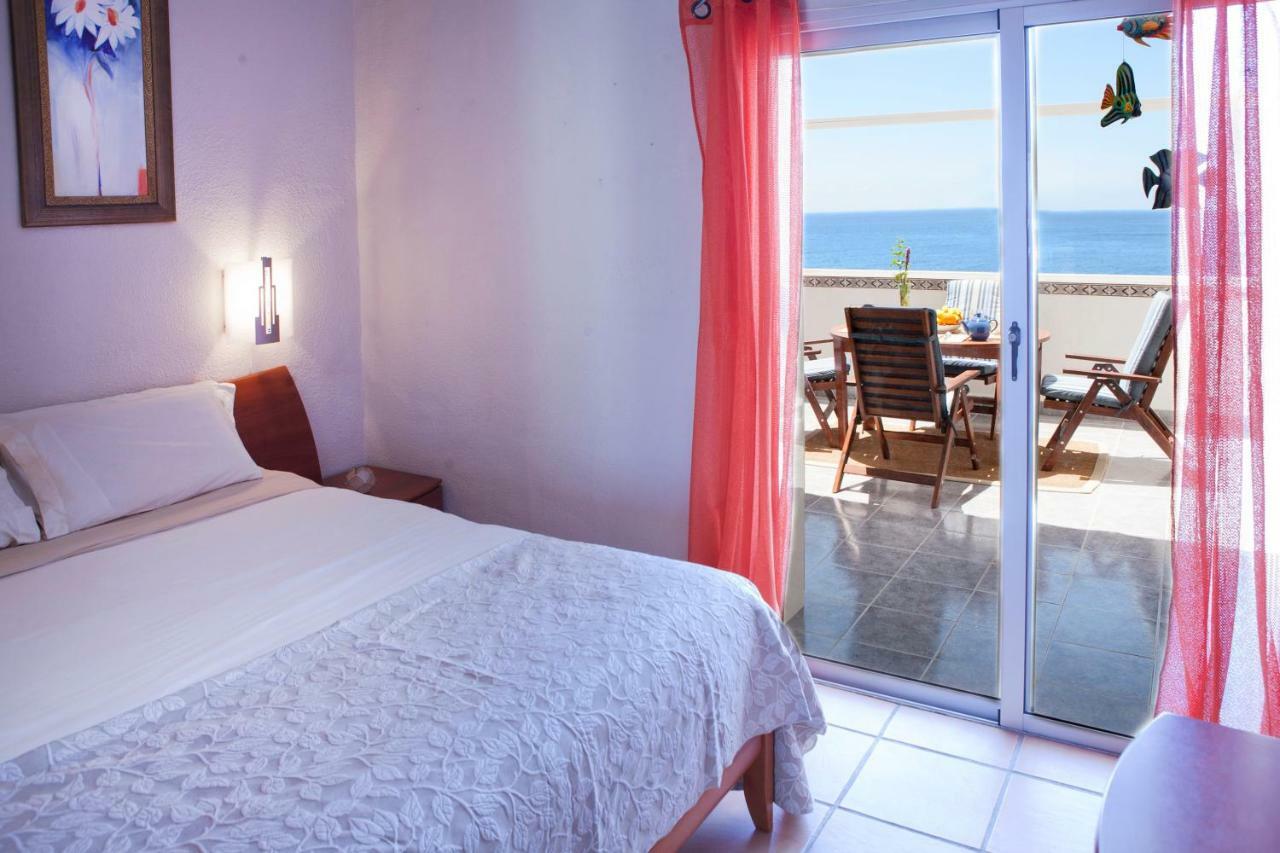 Apartment Beachfront In Paradise